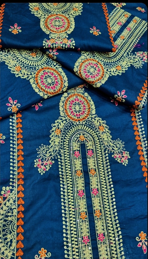 Oplus_16908288 Charizma Lawn Collection - Image 1