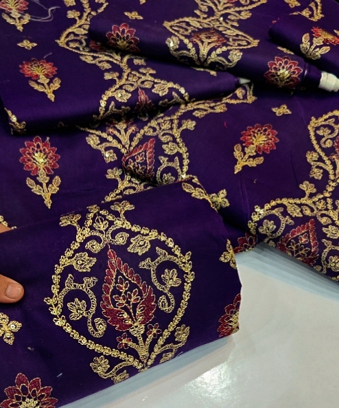 Oplus_16908288 Kayseria Lawn in purple color - Image 1