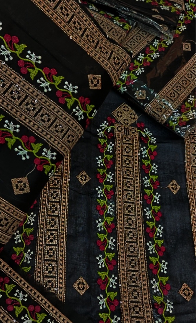 Oplus_16908288 bareeze 2pcs collection - Image 1