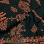 Bareeze 3pcs EMB Lawn Article in bottle green color